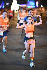 BIB: 340, 26284
                            <button type="button" onclick="openModal(23209266)" class="btn btn-primary btn-sm float-right btn-popup" data-toggle="modal" data-target=".modal-high-quality">
                        <i class="fas fa-shopping-cart"></i> Add to Cart
                    </button>
                                            <button type="button" onclick="isThisMe(23209266, true)" class="btn btn-success btn-sm float-right btn-popup btn-isme hidden" data-toggle="tooltip" data-placement="bottom" title="นี่คือรูปของคุณใช่ไหม คลิกที่นี่เพื่อเอาเข้าอัลบั้ม">
                        <i class="fas fa-plus"></i> Add to album
                    </button>
                    <button type="button" onclick="isThisMe(23209266, false)" class="btn btn-warning btn-sm float-right btn-popup btn-isnotme hidden">
                        <i class="fas fa-ban"></i> Remove from album
                    </button>